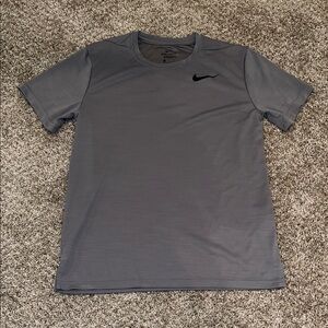 Nike Men's Charcoal Short Sleeve Tee